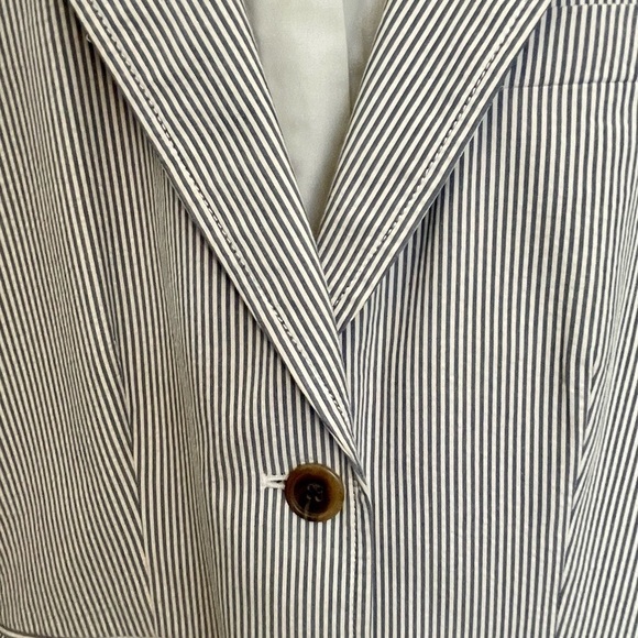 J.Crew Seersucker Blazer (M) - Picture 7 of 10